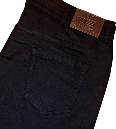 CLAUDE-D555 Tapered Fit Stretch Jeans In Black